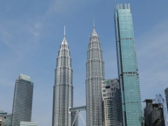 马来西亚推动“AI 城市”转型，目标 2030 年成为“AI 国家”